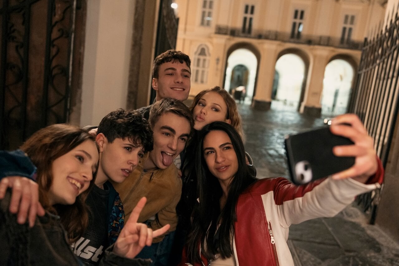 Minerva, tra Mare Fuori, Boots ed Elite arriva la nuova serie teen Netflix Italia - MINERVA 105 Unit 00059RC - Gay.it