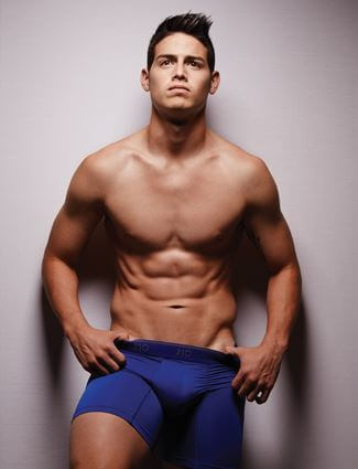 James Rodriguez in intimo per Bronzini Black. Tutte le foto #HOT