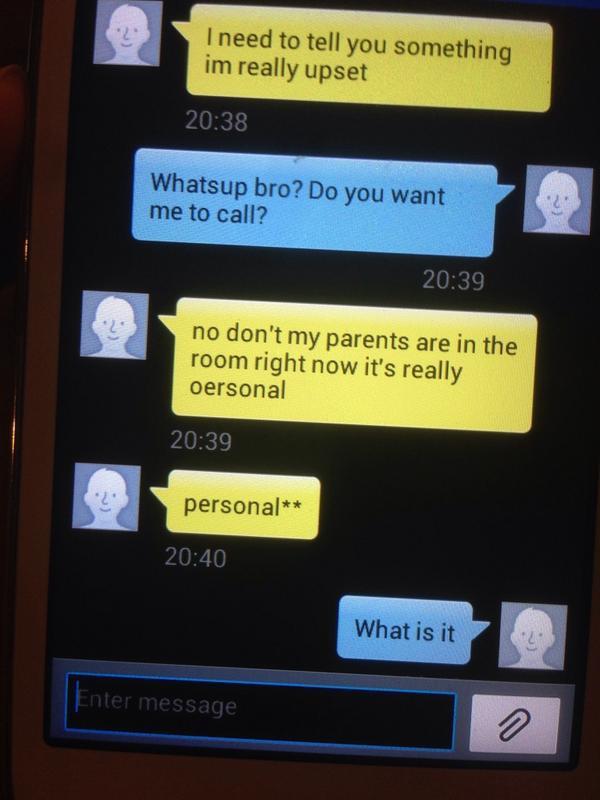 coming-out-tredicenne-sms-1