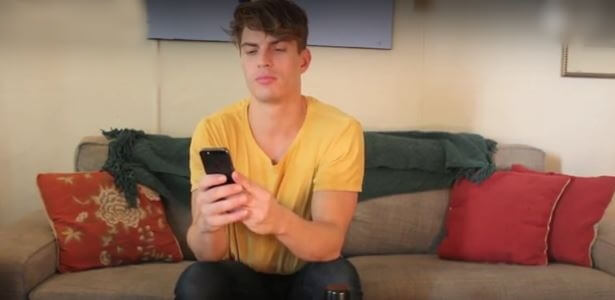 get_off_the_grind_corto_gay_su_grindr