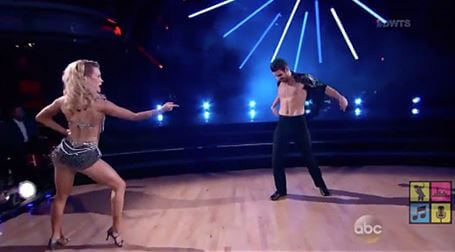 nyle dimarco_dancing_with_the_stars